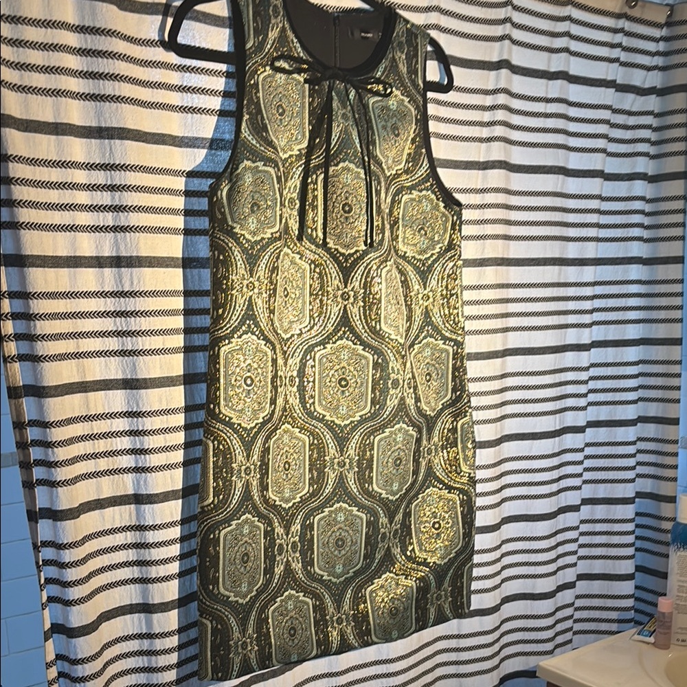 Gold and Green Tie Front Sleeveless Sheath Mini Dress for Night Out